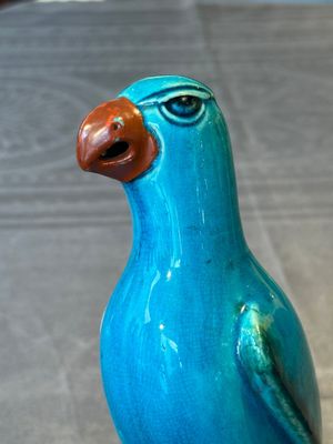 A pair of Chinese turquoise-glazed parrots, 19th C. — 照片 5