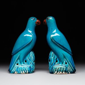 A pair of Chinese turquoise-glazed parrots, 19th C. — 照片 5