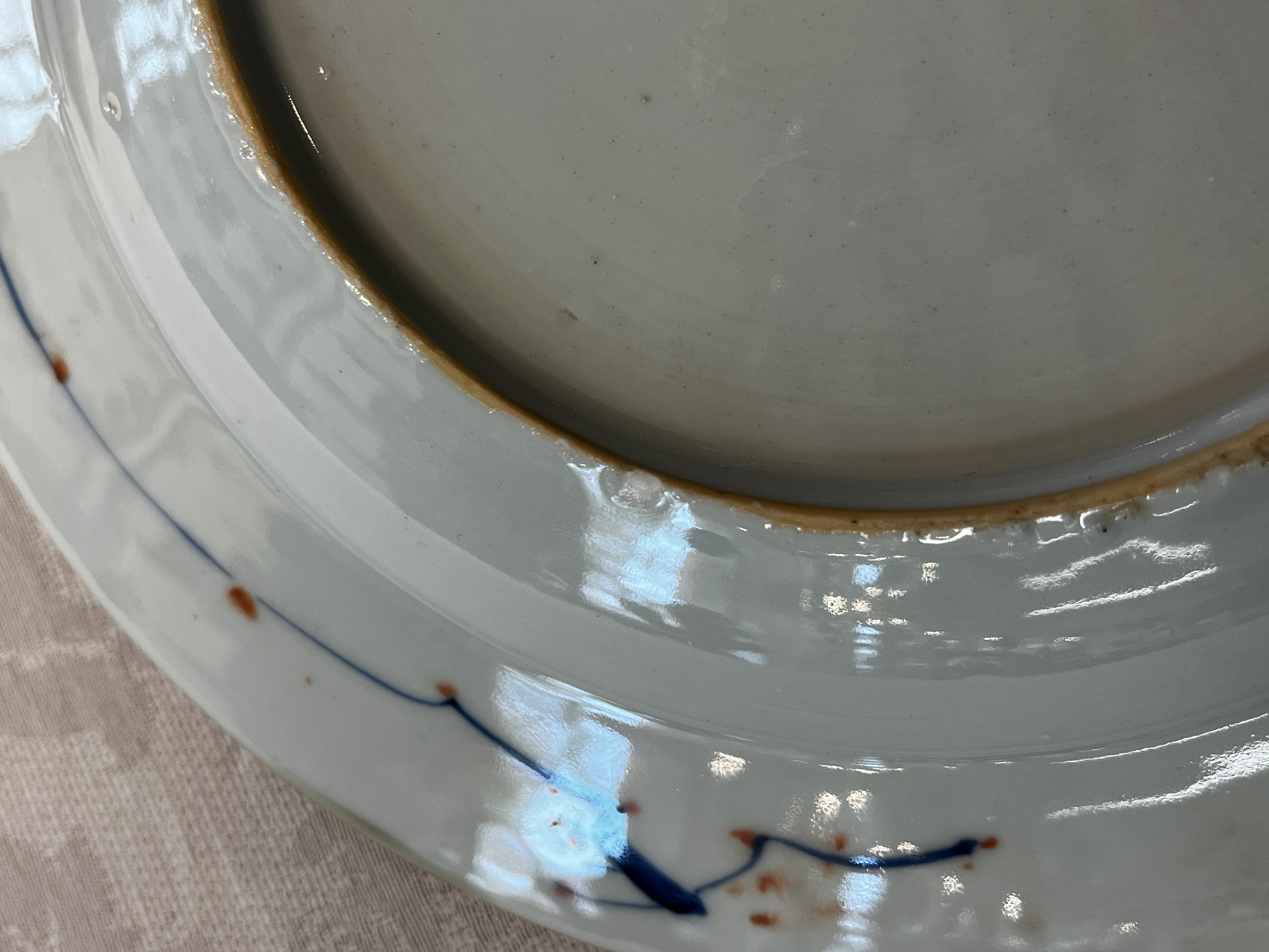 A pair of Chinese verte-Imari 'Governor Duff' plates — 照片 15