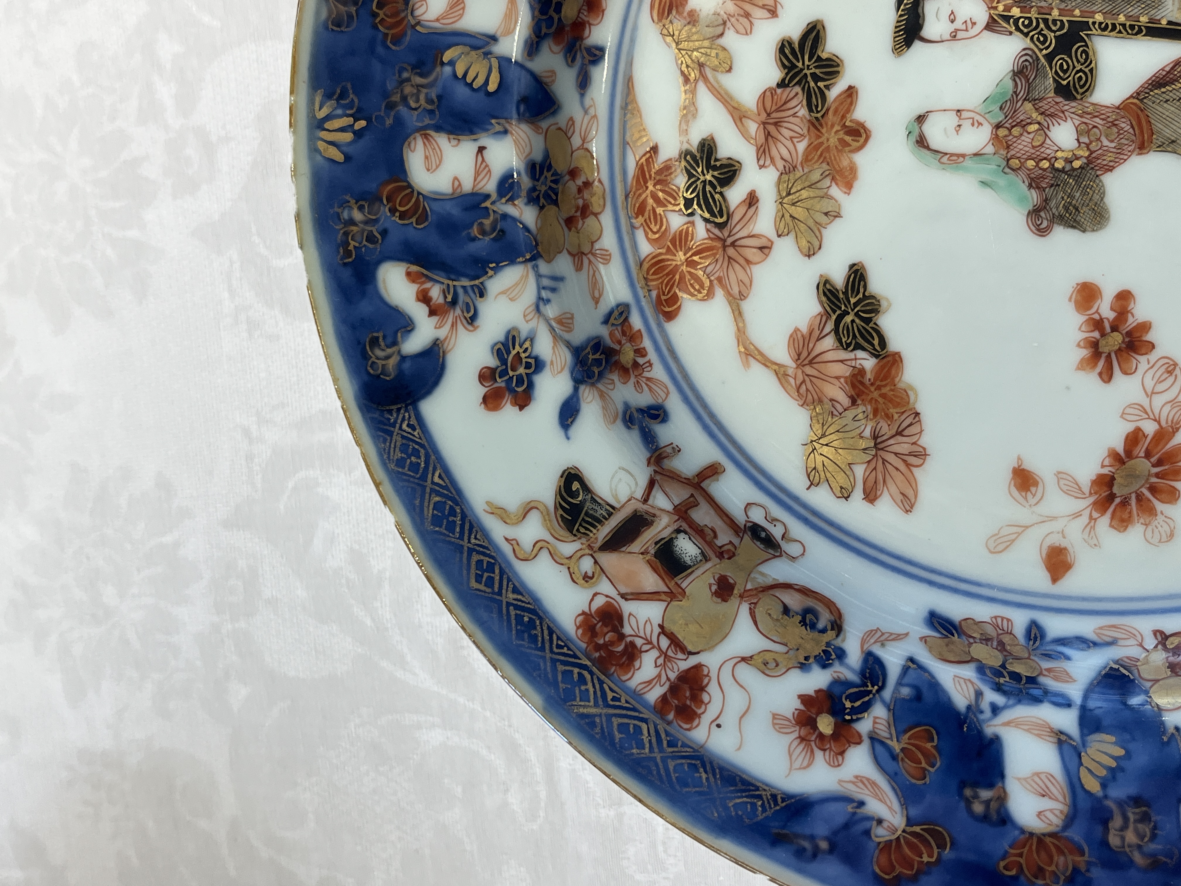 A pair of Chinese verte-Imari 'Governor Duff' plates — 照片 16