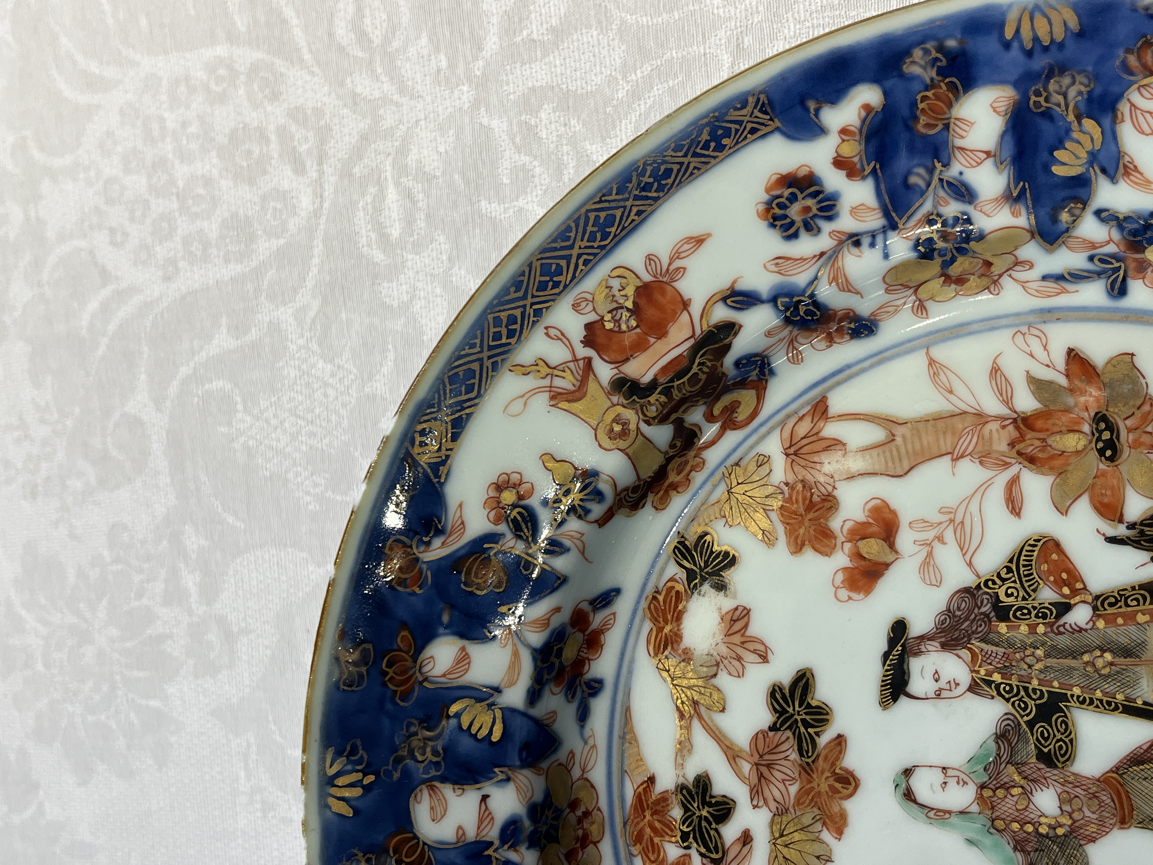 A pair of Chinese verte-Imari 'Governor Duff' plates — 照片 17