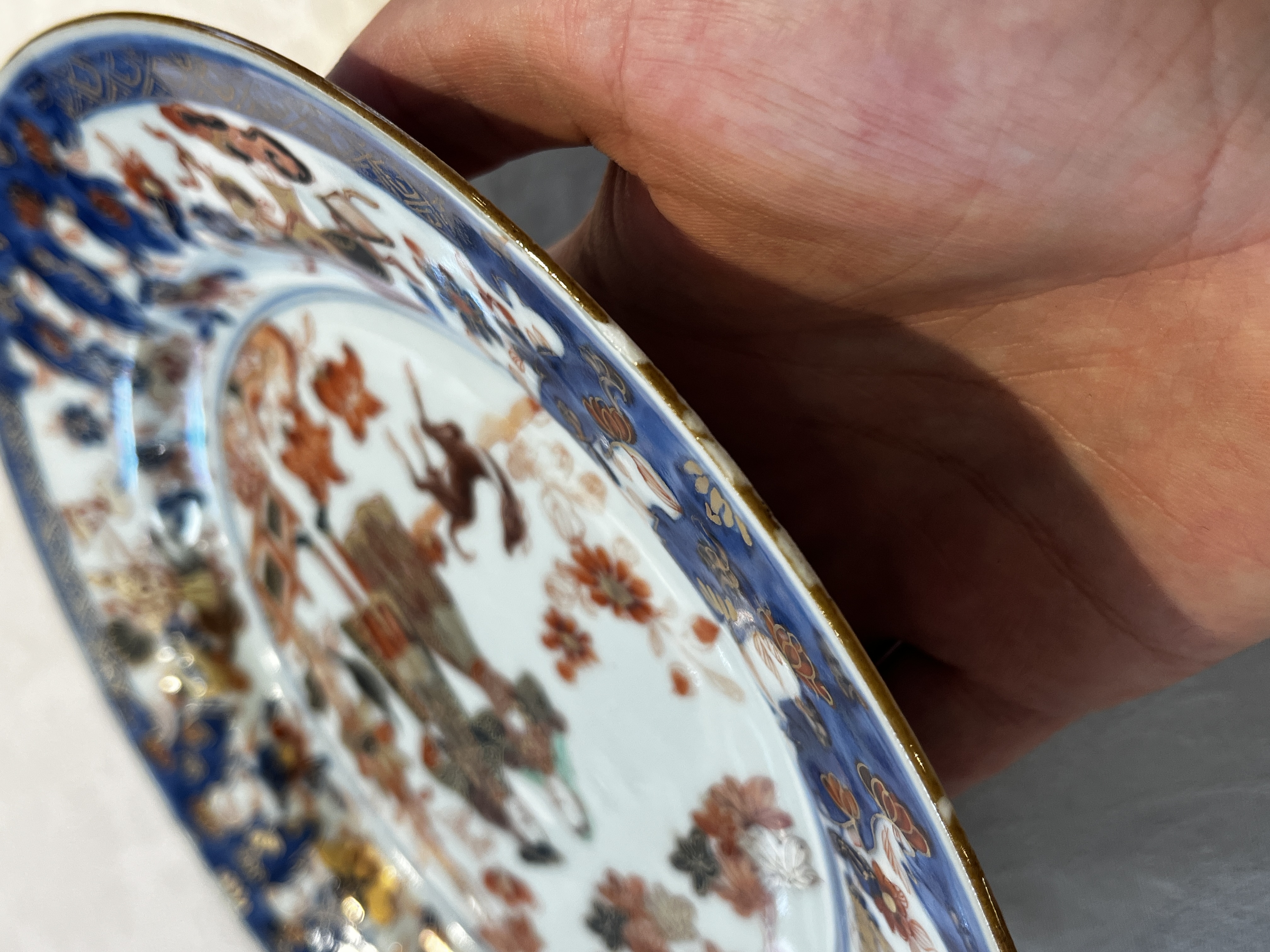 A pair of Chinese verte-Imari 'Governor Duff' plates — 照片 23