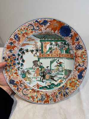 A pair of Chinese verte-Imari 'The Yang family female generals 楊門女將' dishes, Kangxi — photo 21