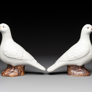A pair of Chinese white-glazed Buddhist lions, a pair of doves and a pair of iron-red-decorated cranes, Ming and later — photo 17