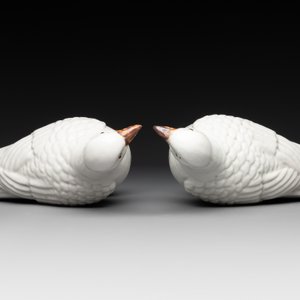 A pair of Chinese white-glazed Buddhist lions, a pair of doves and a pair of iron-red-decorated cranes, Ming and later — photo 18