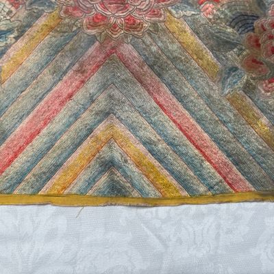 A pair of Chinese yellow-ground embroidered 'Dragons' and 'Phoenixes' panels — photo 6