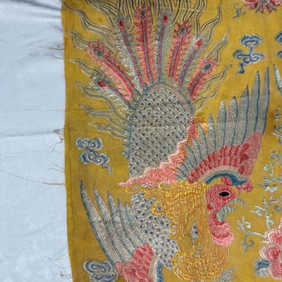 A pair of Chinese yellow-ground embroidered 'Dragons' and 'Phoenixes' panels — photo 10