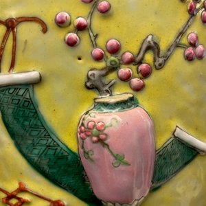A pair of Chinese yellow-ground famille rose relief-decorated vases, 19th C. — 照片 10