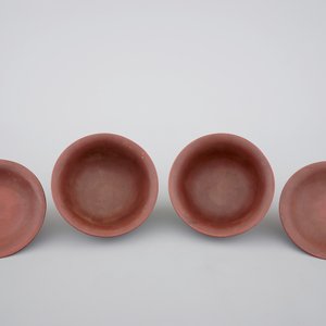 A pair of Chinese Yixing stoneware teabowls with cover, 19/20th C. — photo 5