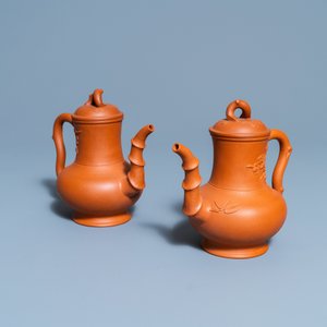 A pair of Chinese Yixing stoneware teapots and covers, Kangxi — 照片 2