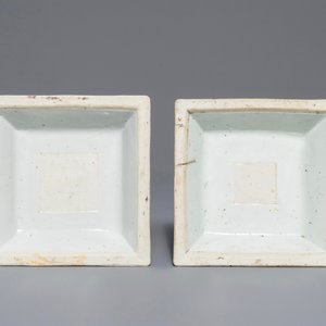 A pair of clobbered Chinese blue and white candlesticks, Kangxi — photo 6
