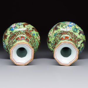 A pair of clobbered Dutch Delft vases, 17th C. — foto 6