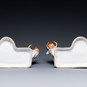 A pair of cold-painted white Dutch Delft milking groups, 18th C. — 照片 7
