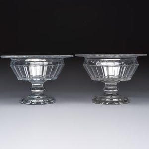 A pair of cut crystal footed bowls, 19th C. — foto 4