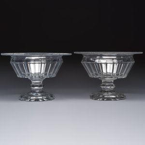 A pair of cut crystal footed bowls, 19th C. — foto 5