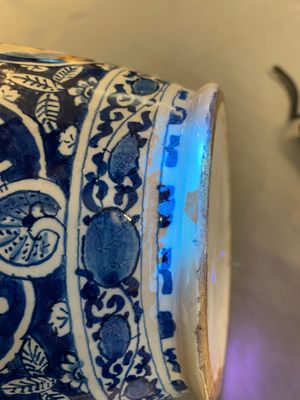 A pair of Dutch Delft blue and white chinoiserie bottle vases, 18th C. — 照片 27