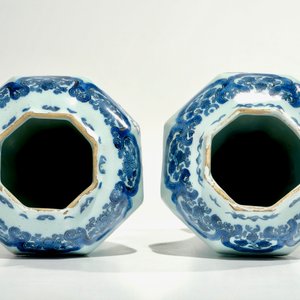 A pair of Dutch Delft blue and white chinoiserie vases, 2nd half 17th C. — 照片 5