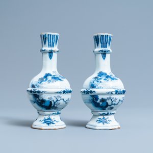 A pair of Dutch Delft blue and white chinoiserie vases, late 17th C. — 照片 3