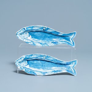 A pair of Dutch Delft blue and white 'herring' dishes, 18th C. — photo 1