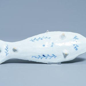 A pair of Dutch Delft blue and white 'herring' dishes, 18th C. — photo 6