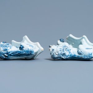 A pair of Dutch Delft blue and white models of lions, 18th C. — photo 6