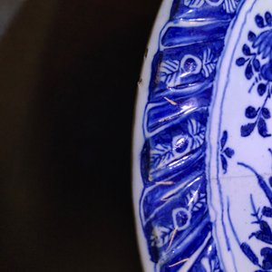 A pair of Dutch Delft blue and white tazza's with floral and ornamental design, 17/18th C. — photo 8