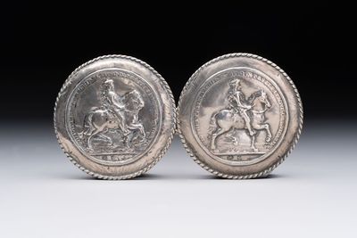 A pair of Dutch silver belt buckles, 833/000, 19th C.