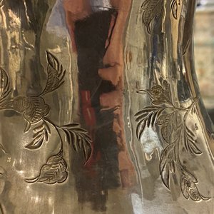 A pair of exceptional large Chinese relief-decorated silver vases, 19th C. — photo 49