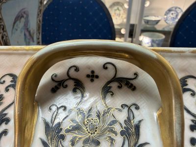 A pair of extremely rare Chinese Canton famille rose bough pots — foto 95