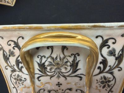 A pair of extremely rare Chinese Canton famille rose bough pots — foto 96
