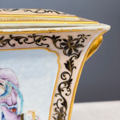 A pair of extremely rare Chinese Canton famille rose bough pots — foto 16