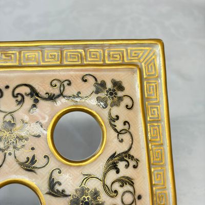 A pair of extremely rare Chinese Canton famille rose bough pots — foto 37