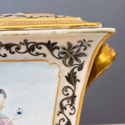 A pair of extremely rare Chinese Canton famille rose bough pots — foto 48