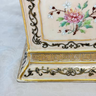 A pair of extremely rare Chinese Canton famille rose bough pots — foto 53