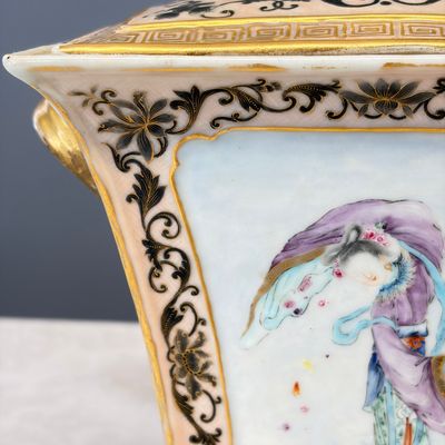 A pair of extremely rare Chinese Canton famille rose bough pots — foto 57