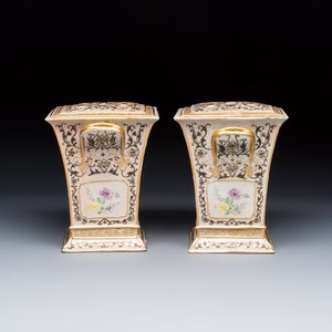 A pair of extremely rare Chinese Canton famille rose bough pots — foto 4