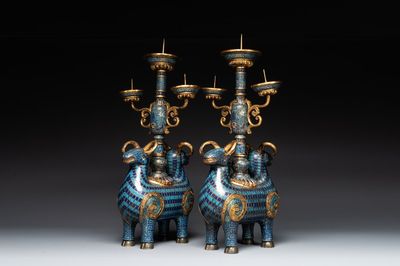 A pair of extremely rare Chinese ram-shaped cloisonné candelabra, 18/19th C.