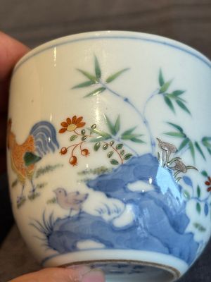 A pair of extremely rare imperial Chinese doucai 'chicken' cups, Chenghua mark, Yongzheng/Qianlong — photo 27