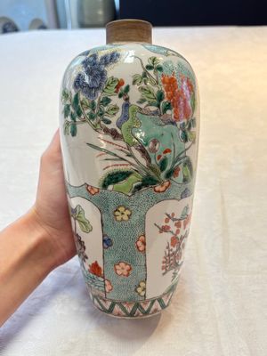 A pair of famille verte-style ovoid jars and covers, Samson, Paris, 19th C. — foto 13
