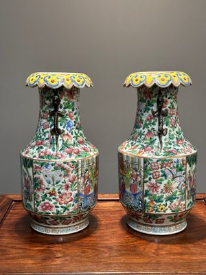 A pair of fine Chinese Canton famille rose 'Water Margin 水滸傳' vases, 19th C. — 照片 2