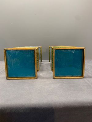 A pair of fine Chinese cloisonné square 'gu' vases with antiquities, 19/20th C. — photo 6