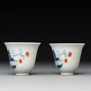 A pair of fine Chinese doucai wine cups, Jie Mei Ya Zhi 介眉雅製 mark, 19th C. — 照片 2