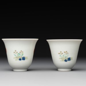 A pair of fine Chinese doucai wine cups, Jie Mei Ya Zhi 介眉雅製 mark, 19th C. — 照片 3