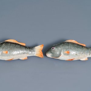 A pair of fine Chinese export fish tureens and covers, Qianlong — 照片 4