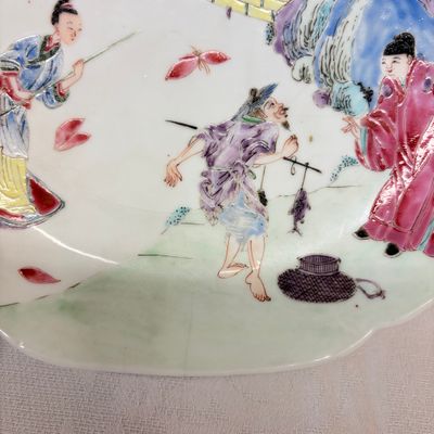 A pair of fine Chinese famille rose eggshell plates with figural design — foto 6