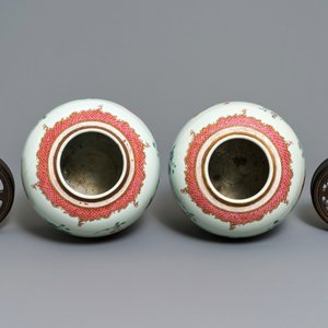 A pair of fine Chinese famille rose export jars with floral design, Qianlong — 照片 6