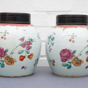 A pair of fine Chinese famille rose export jars with floral design, Qianlong — 照片 8