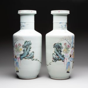 A pair of fine Chinese famille rose 'Guo Ziyi 郭子儀' rouleau vases, Qianlong mark, 19th C. — photo 2