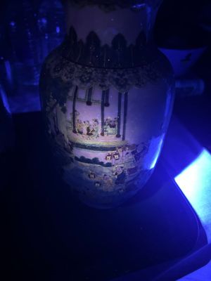 A pair of fine Chinese famille rose 'hundred boys' lantern-shaped vases, Yan Xi Tong He 燕囍同和 mark, Republic — 照片 16