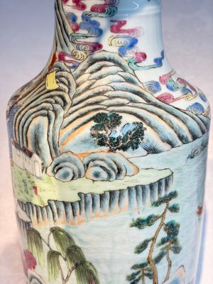 A pair of fine Chinese famille rose 'Ode to the Red Cliff' vases, Hongwu mark, Daoguang — photo 8